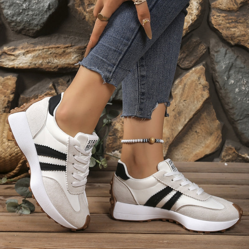 Casual Retro Women's Trainers with Suede Panels